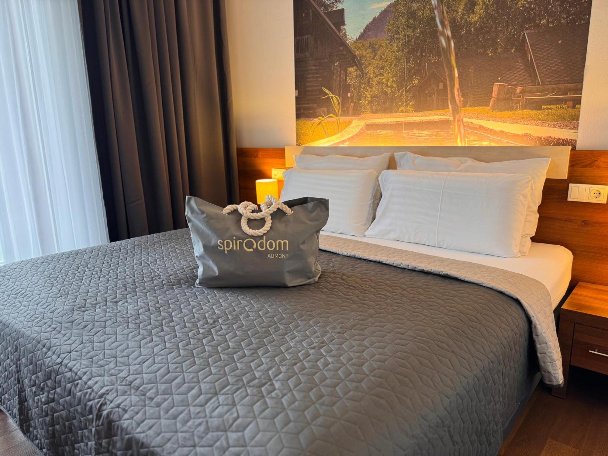 Hotel Spirodom Admont Ngoại thất bức ảnh